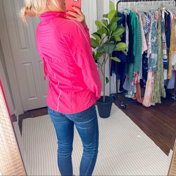 Nike Jacket - Picture 4 of 16